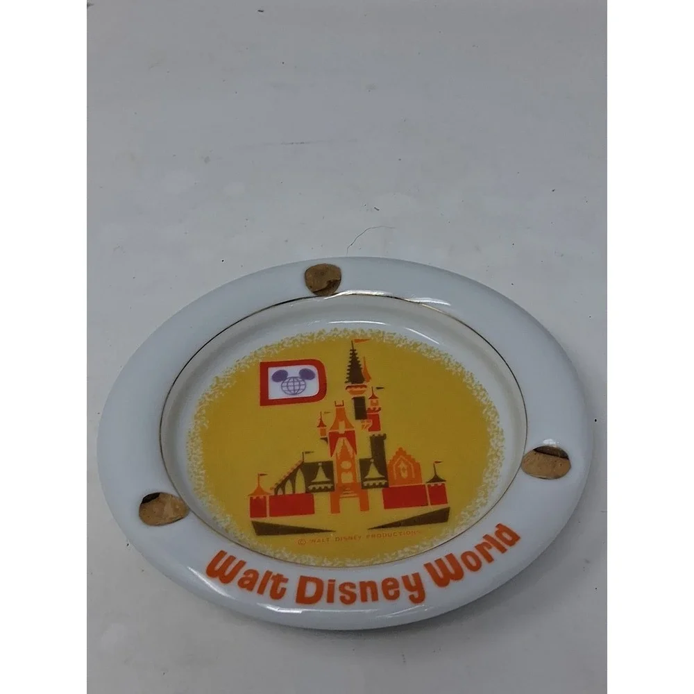 Walt Disney World Vintage Ashtray 5